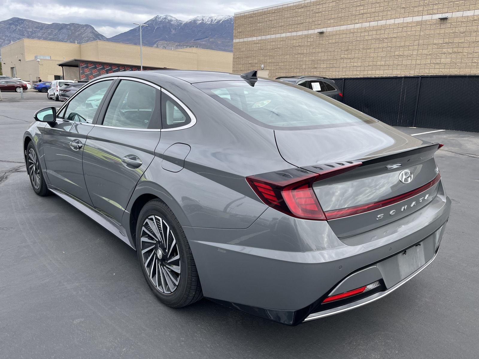 2021 Hyundai Sonata Hybrid Limited - Photo 6