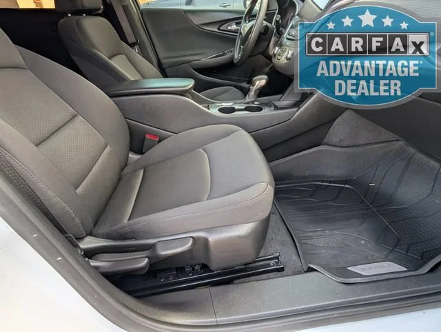 Used 2025 Summit White Chevrolet LS image 21