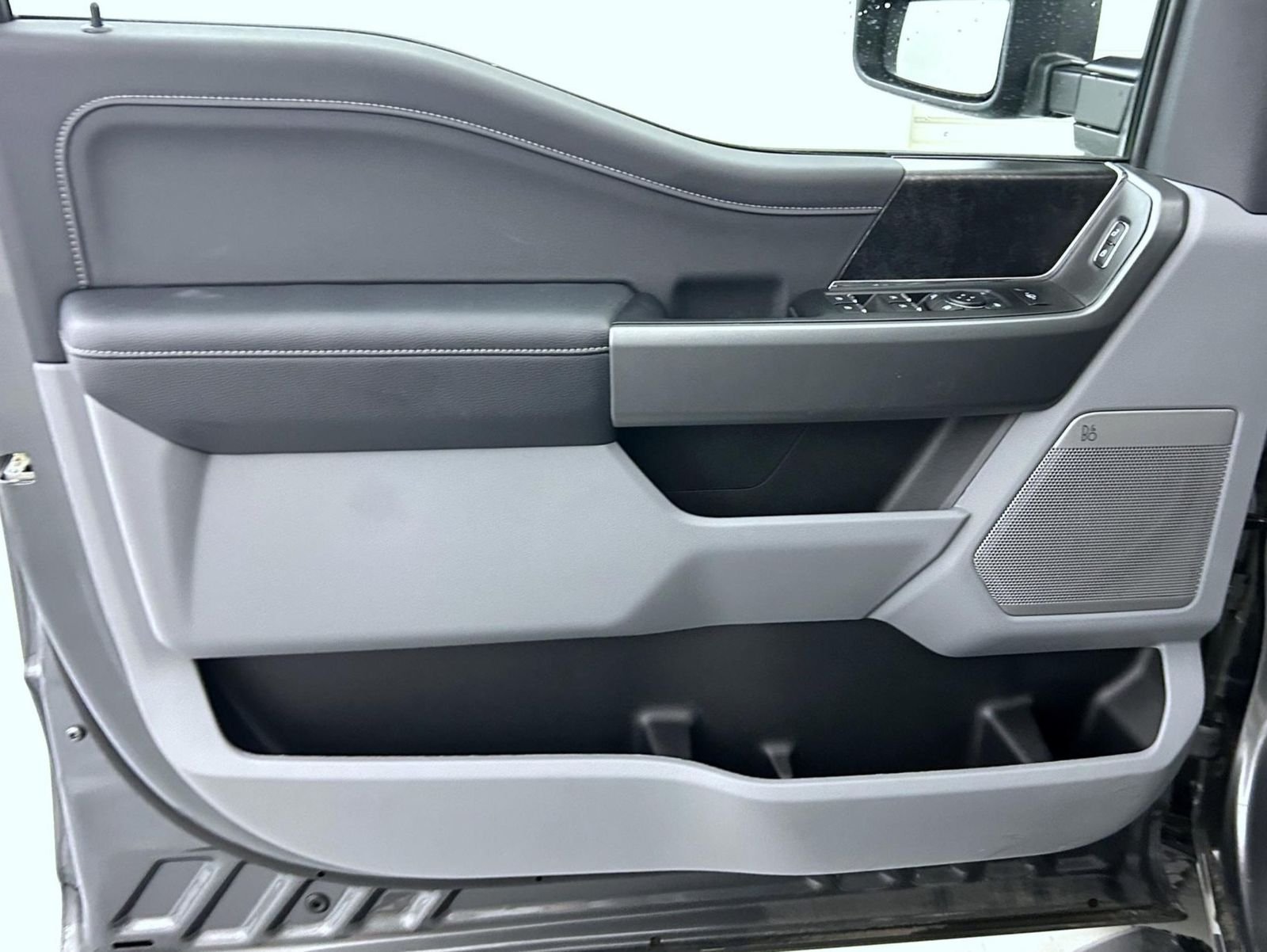 2026 Ford F-250 Super Duty XLT - Photo 9