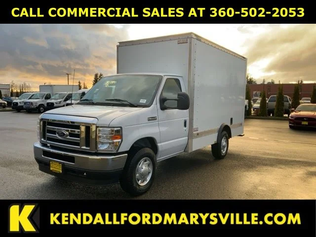 2025 Ford E-Series SRW E-350 Super Duty 138 in WB's photo
