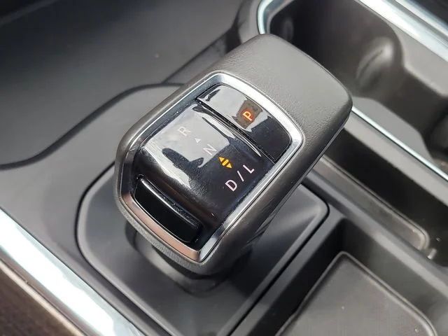 Used 2022  Chevrolet LT Trail Boss image 28