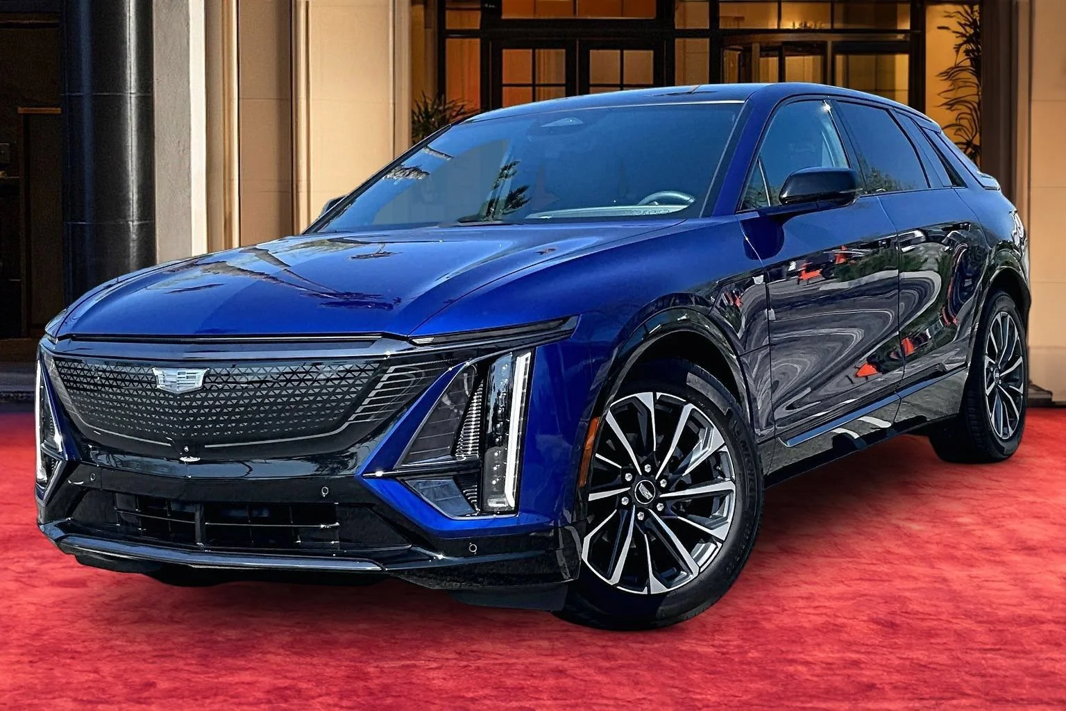 2025 Cadillac LYRIQ