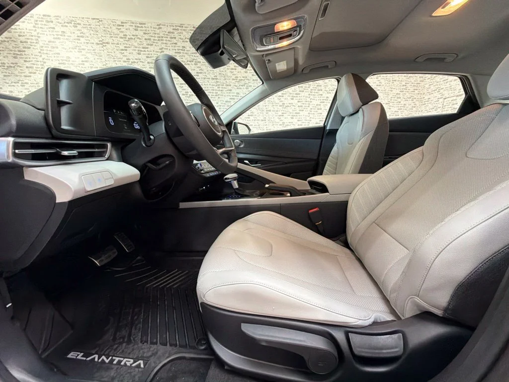 New 2026 Serenity White Hyundai SEL Sport Plus image 24