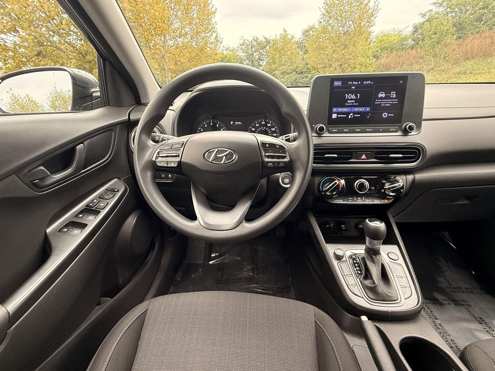 Used 2022 Thunder Gray Hyundai SEL image 21