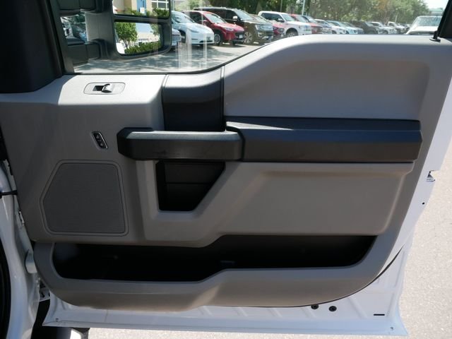 Used 2018 White Ford XL image 12