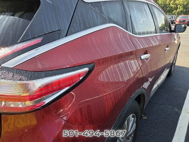 Used 2018 Red Nissan SV image 7