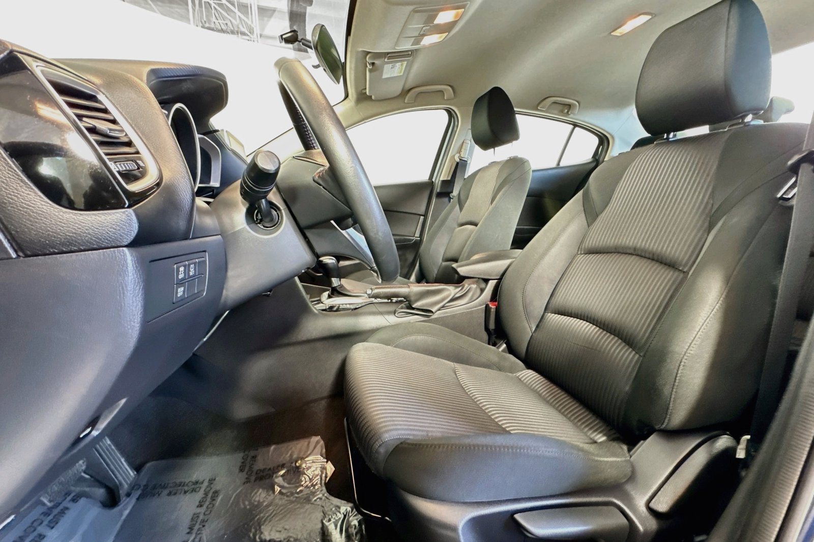 Used 2015 Deep Crystal Blue Mica Mazda i Touring image 19