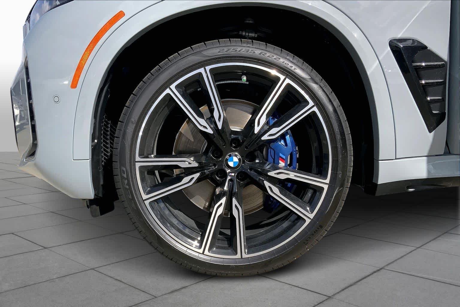 Used 2026 Brooklyn Grey Metallic BMW M60i image 11