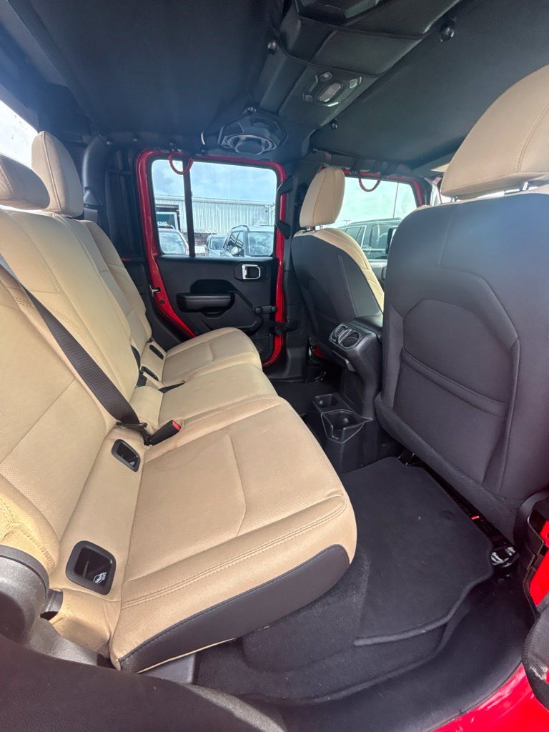 Used 2020 Red Jeep Sport image 21