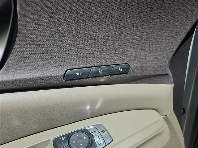New 2026 Ceramic Silver KIA SX Passenger image 10