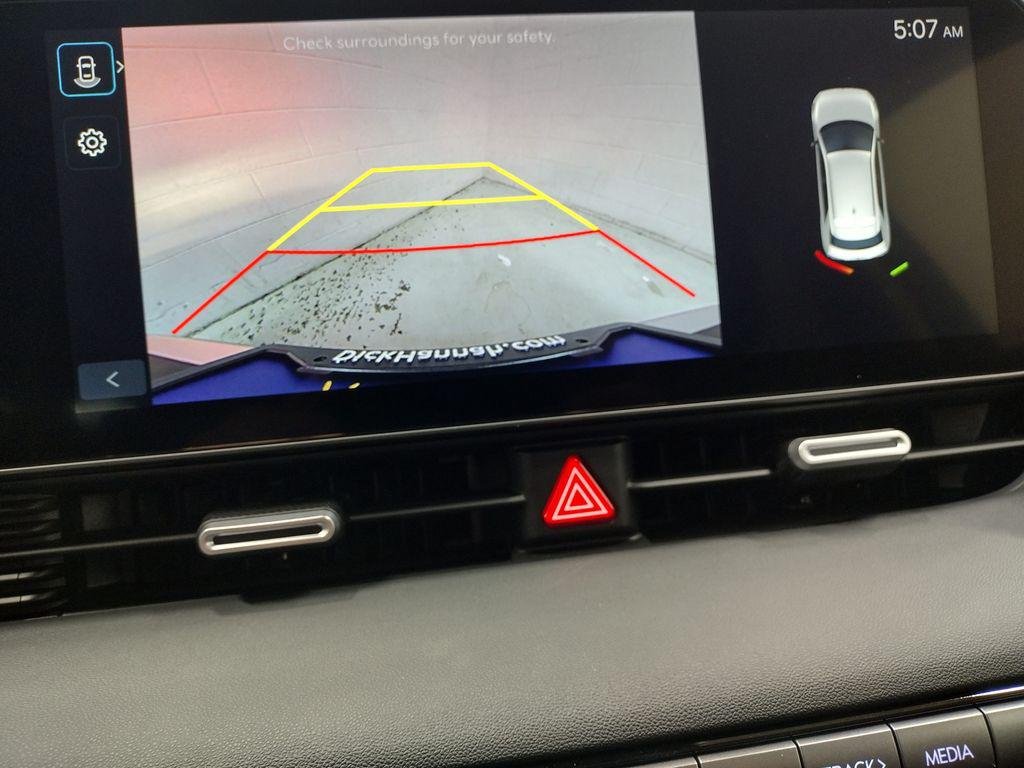 New 2026 Abyss Black Hyundai SEL image 9