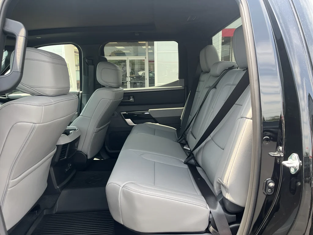 2026 Toyota Tundra Limited - Photo 22