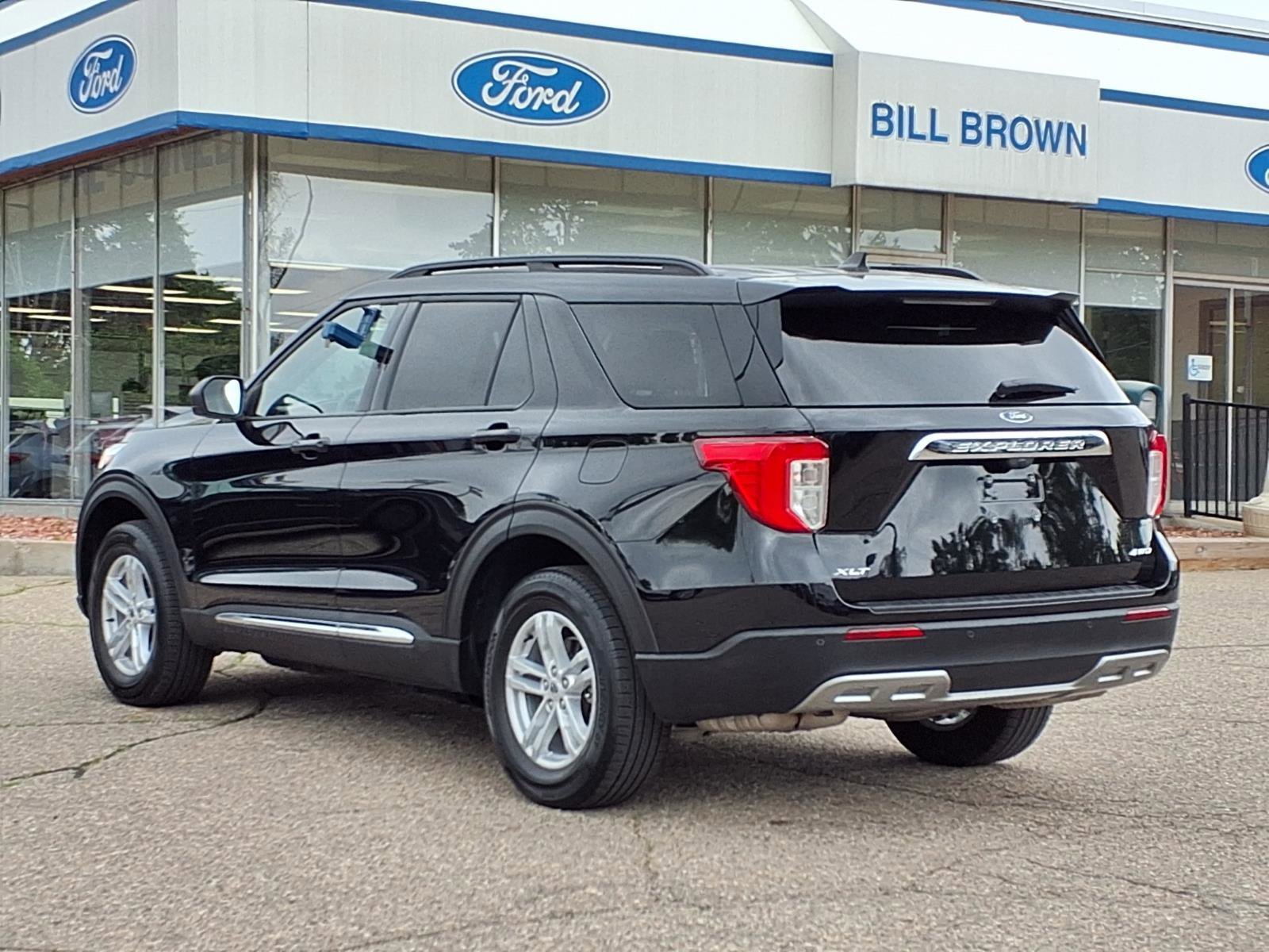 Certified Used 2024 Agate Black Metallic Ford XLT image 2