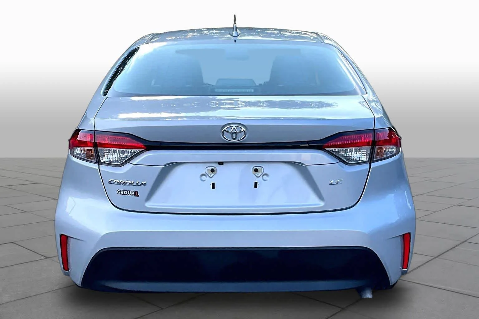 Certified Used 2023 Classic Silver Metallic Toyota LE image 5