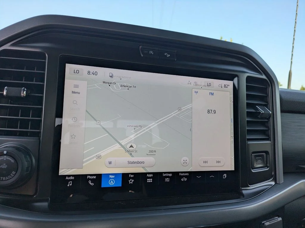 New 2026 Oxford White Ford XLT image 24