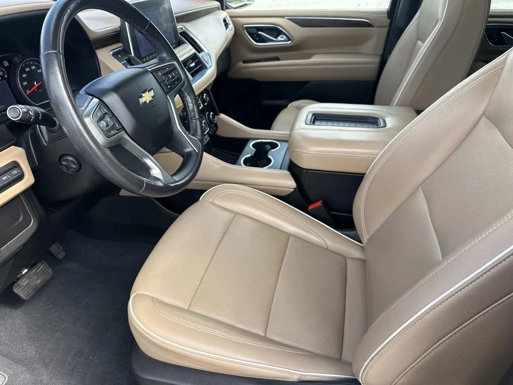 Used 2021 Gray Chevrolet Premier image 17