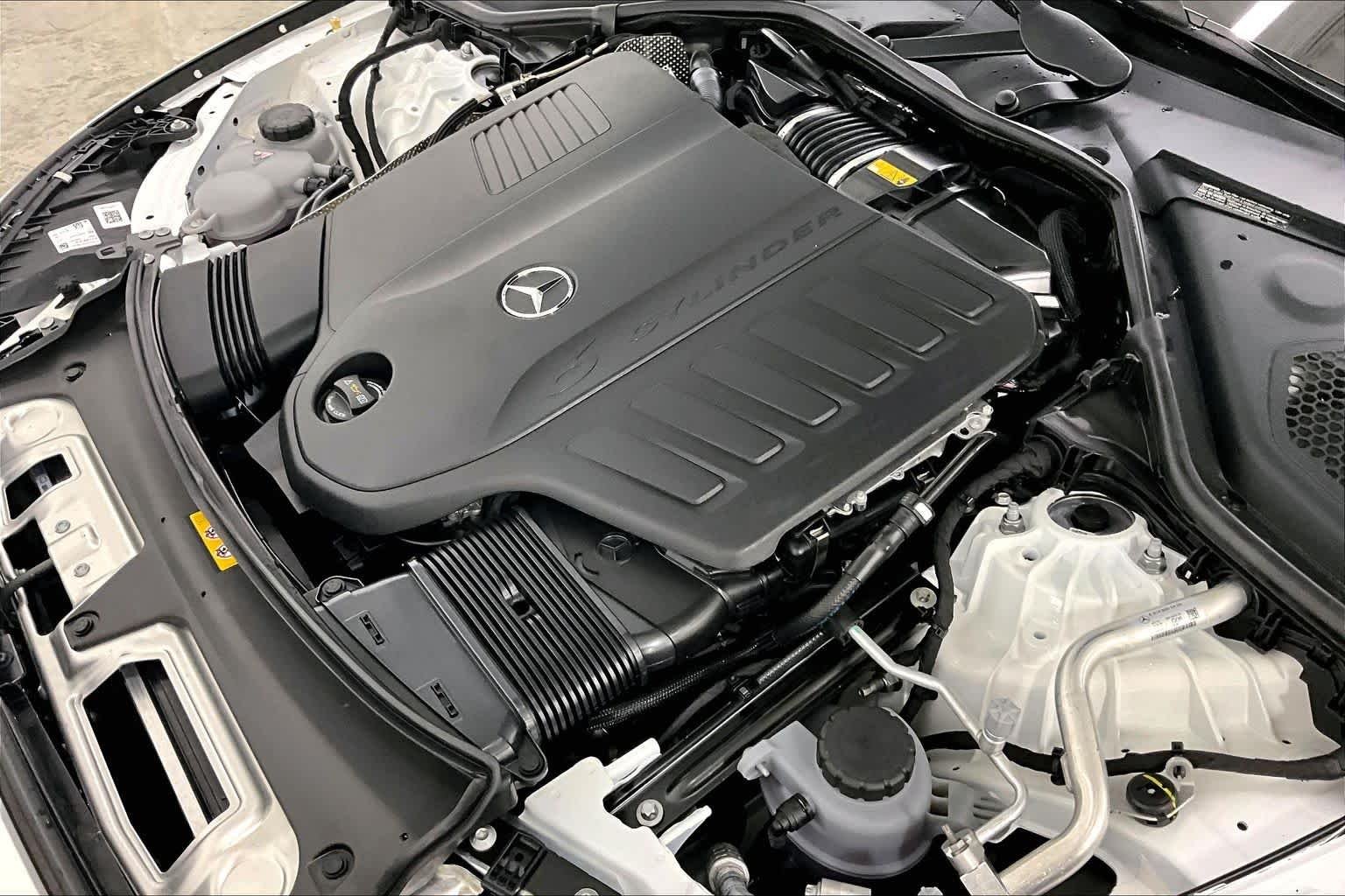 New 2026 Polar White Mercedes-Benz E 450 image 17