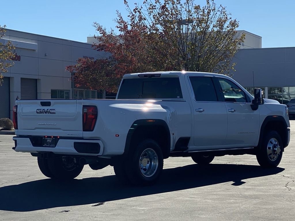 2026 GMC Sierra 3500HD Denali Ultimate - Photo 13