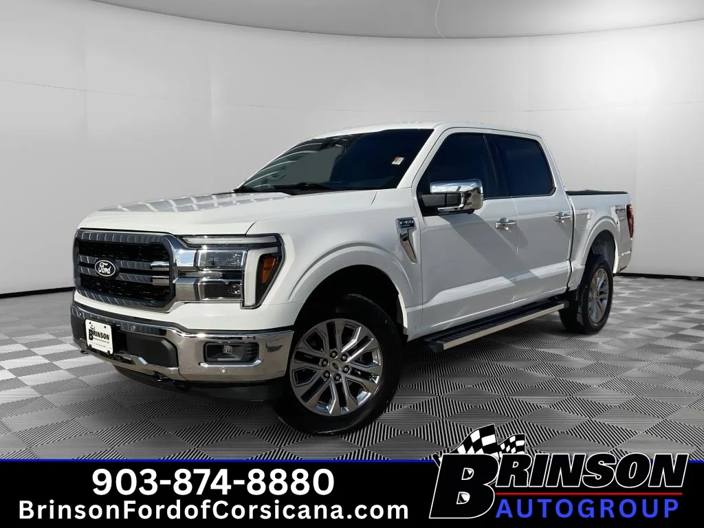 Used 2025 Oxford White Ford LARIAT image 1