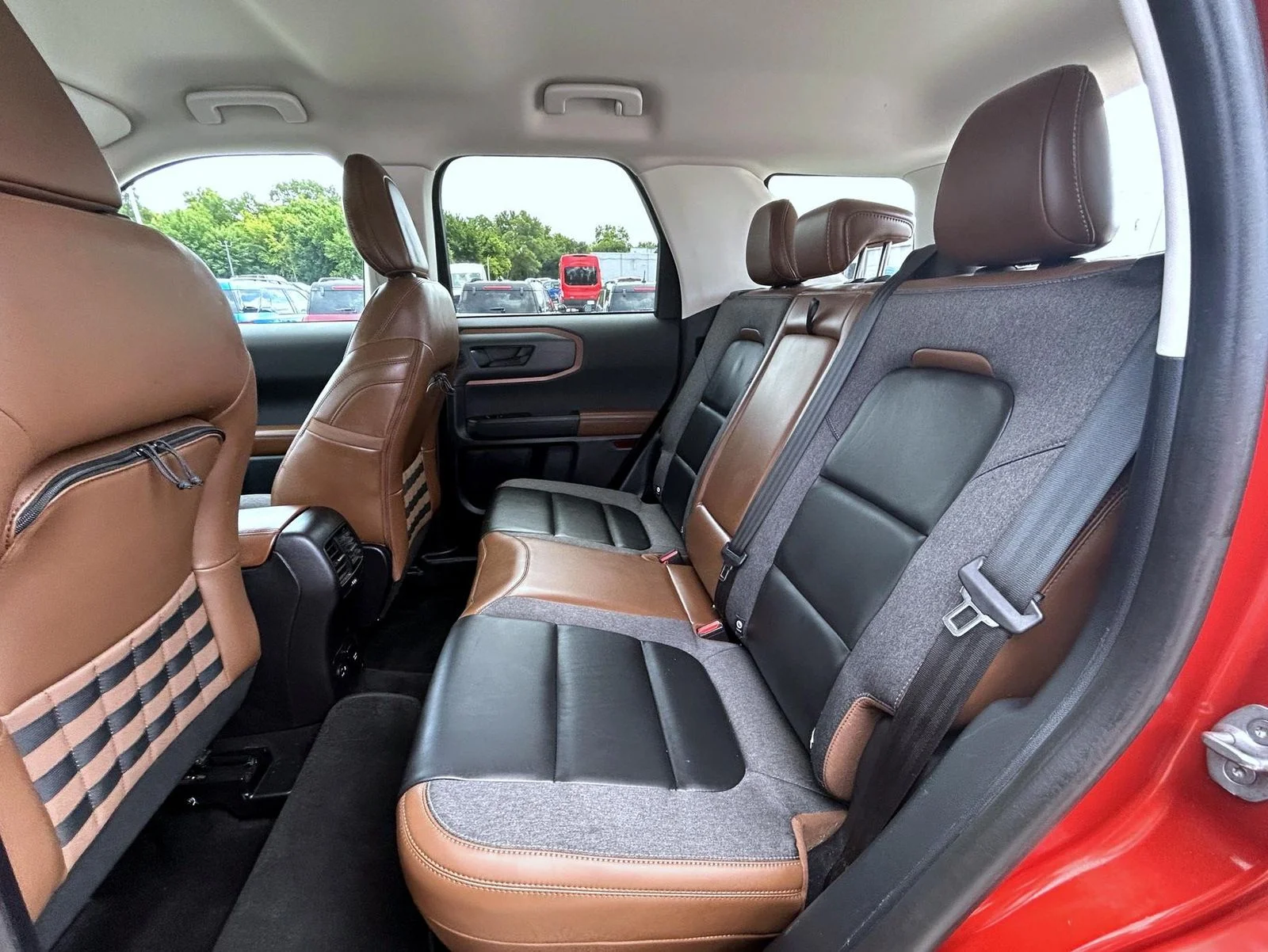 Used 2022 Red Ford Outer Banks image 19