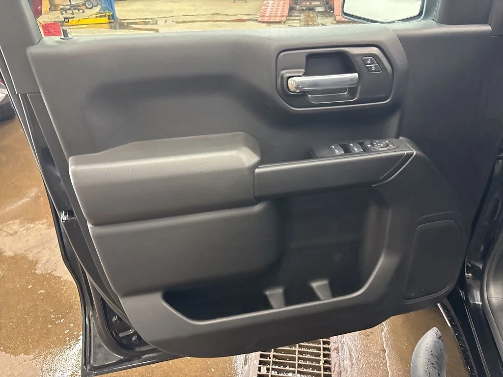 Used 2025 Black GMC Pro image 18