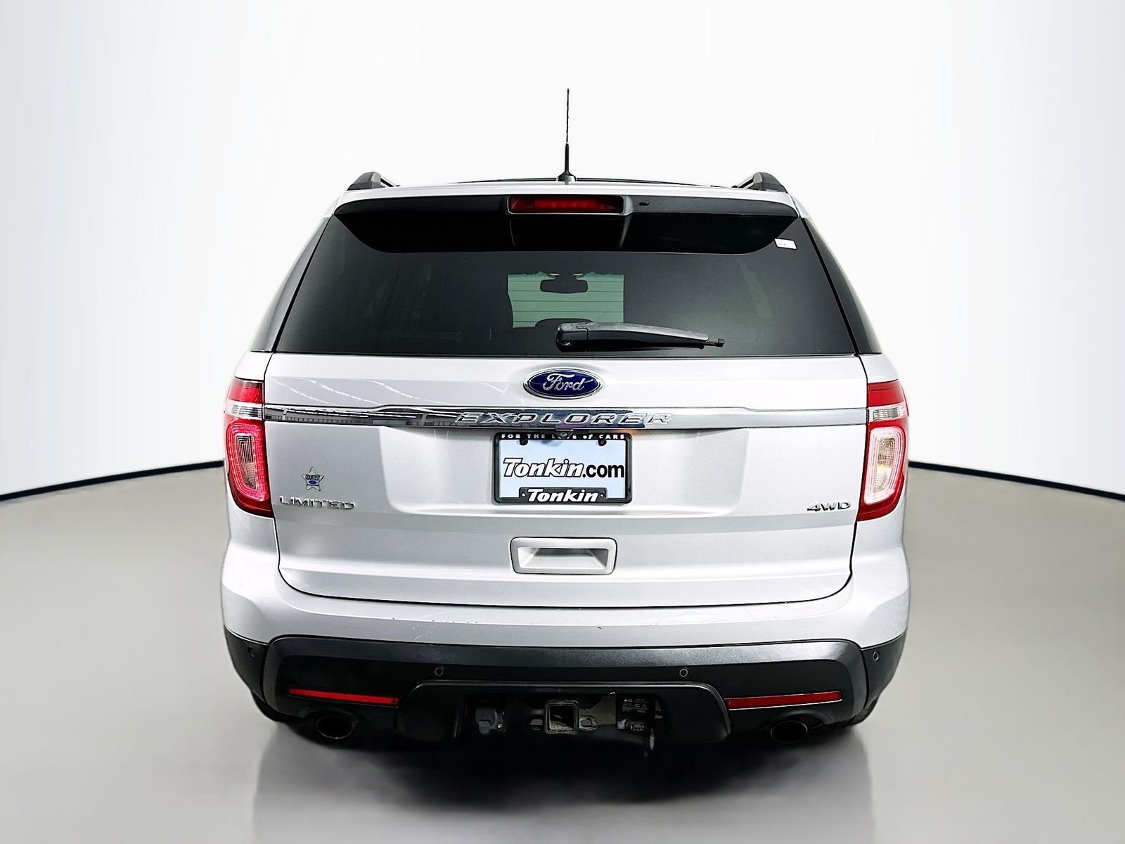 Used 2014 Ingot Silver Ford Limited image 6