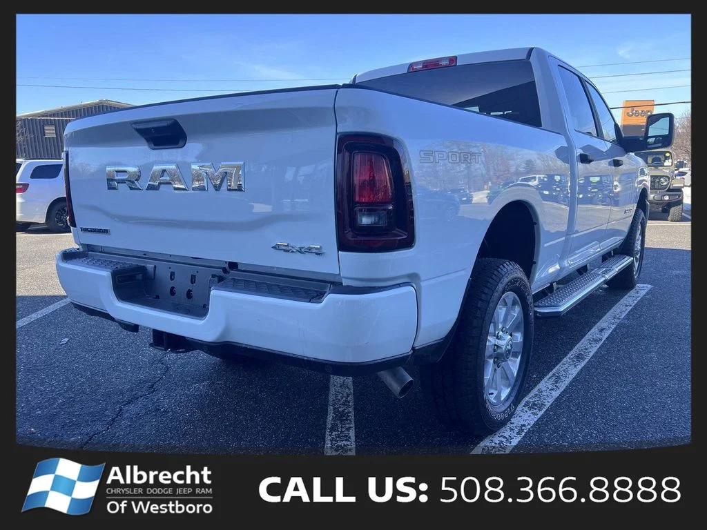 New 2026 Bright White Clear-Coat Exterior Paint RAM Big Horn image 5