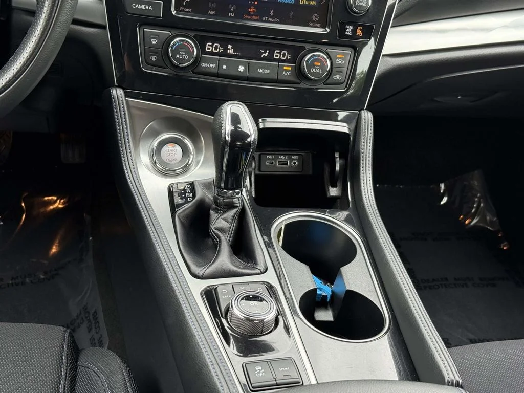 Used 2020 Black Nissan 3.5 S image 20