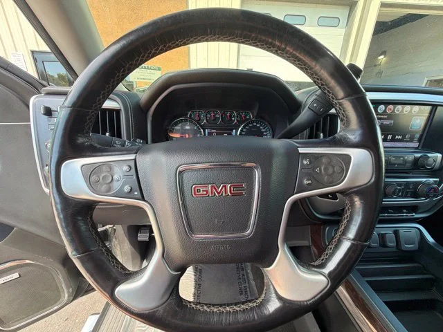 Used 2018 Gray GMC SLT image 25