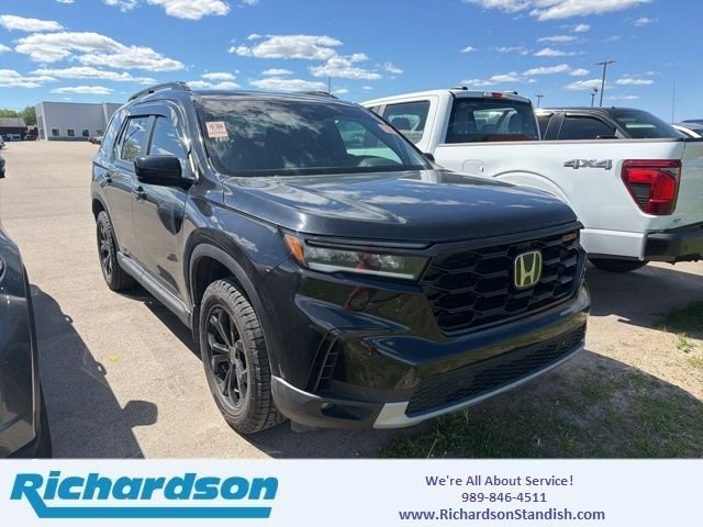 2025 Honda Pilot TrailSport's photo