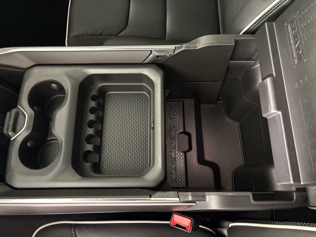 New 2026 Forged Blue Metallic Exterior Paint RAM Laramie image 31