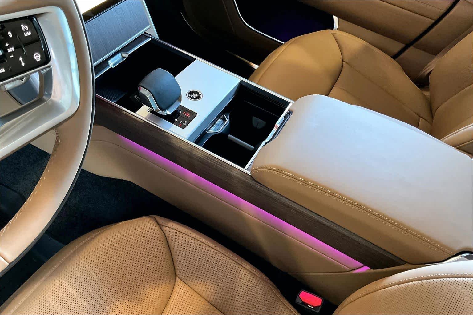 New 2026 Varesine Blue Metallic Land Rover SE image 7