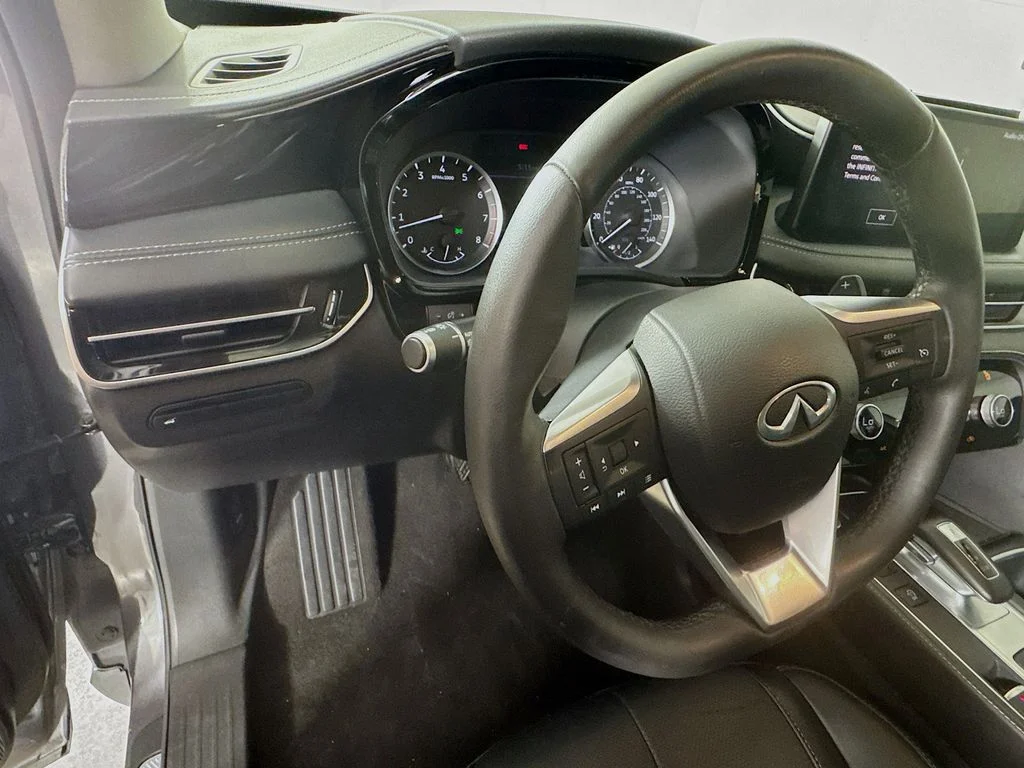 Certified Used 2023 Gray INFINITI PURE image 13