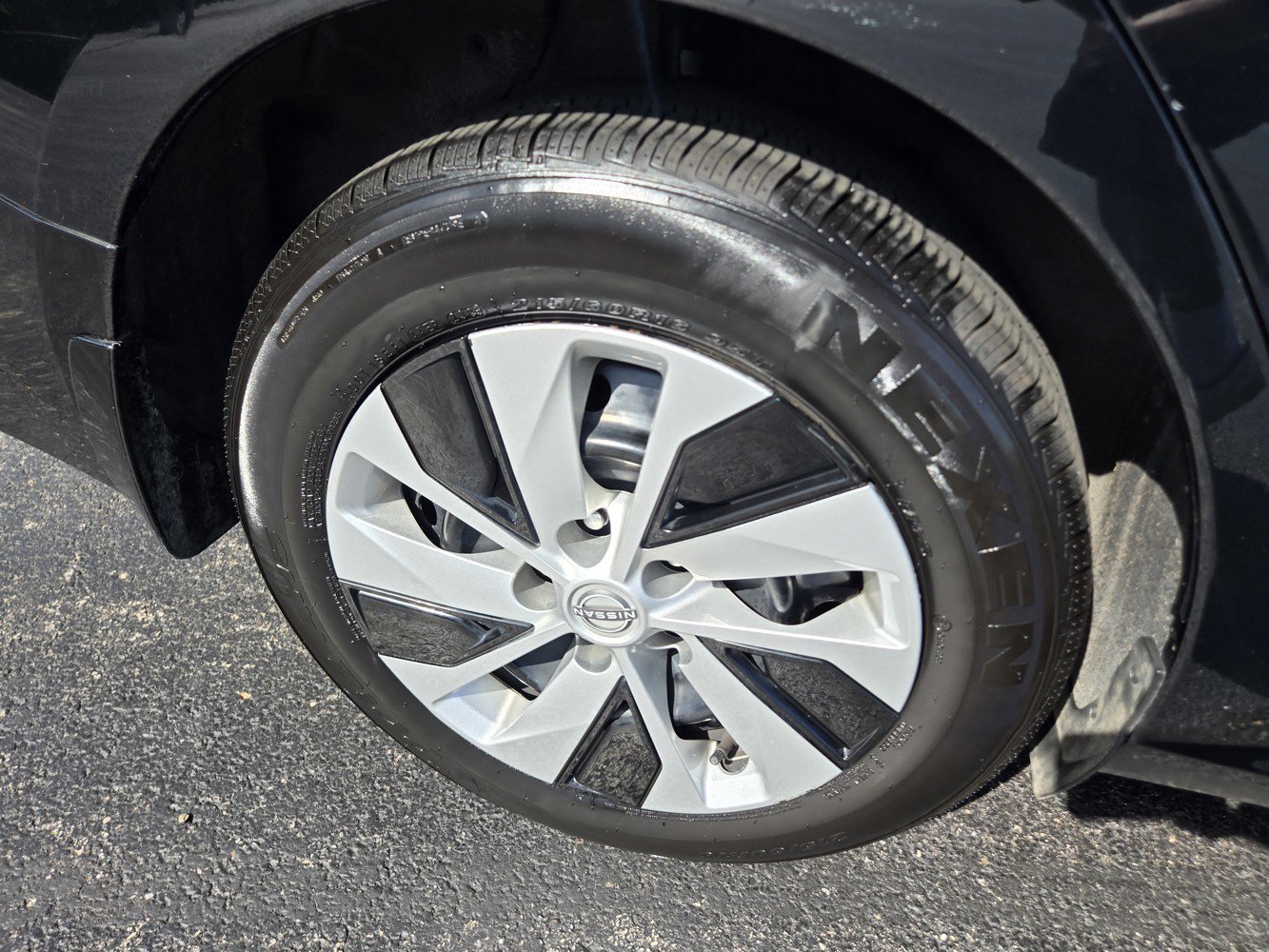 2024 Nissan Altima S - Photo 40