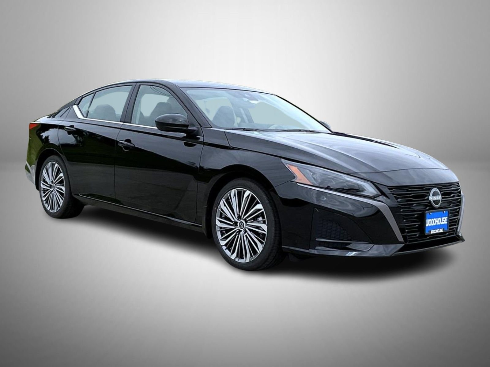 New 2026 Super Black Nissan 2.5 SV image 3