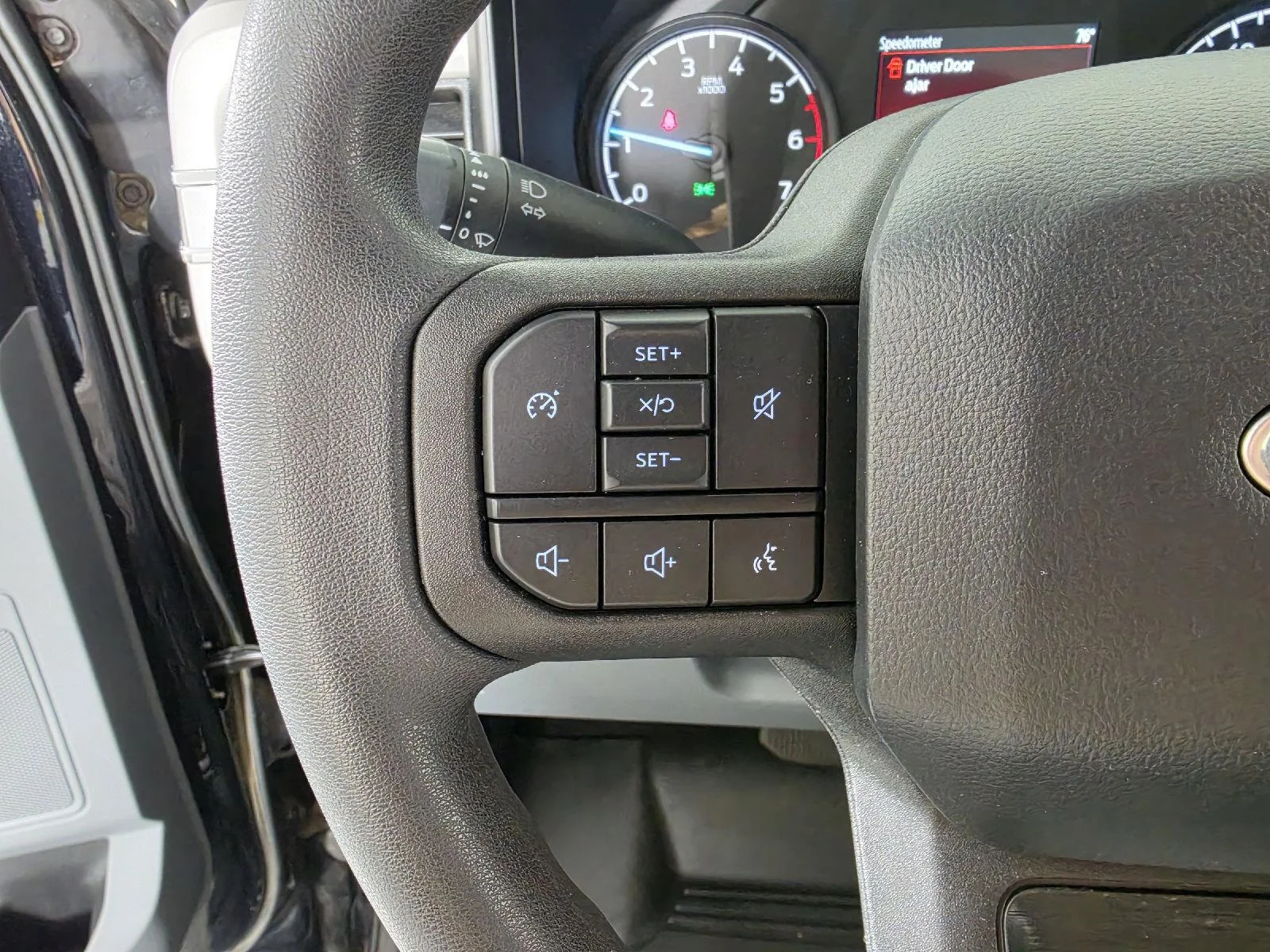 Used 2024 Agate Black Ford XLT image 14