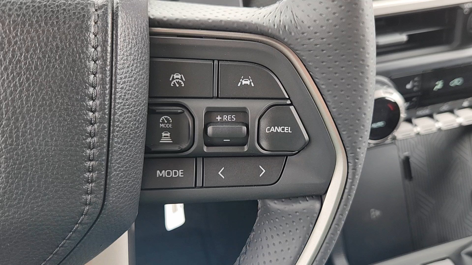 2026 Toyota 4Runner Limited - Photo 13
