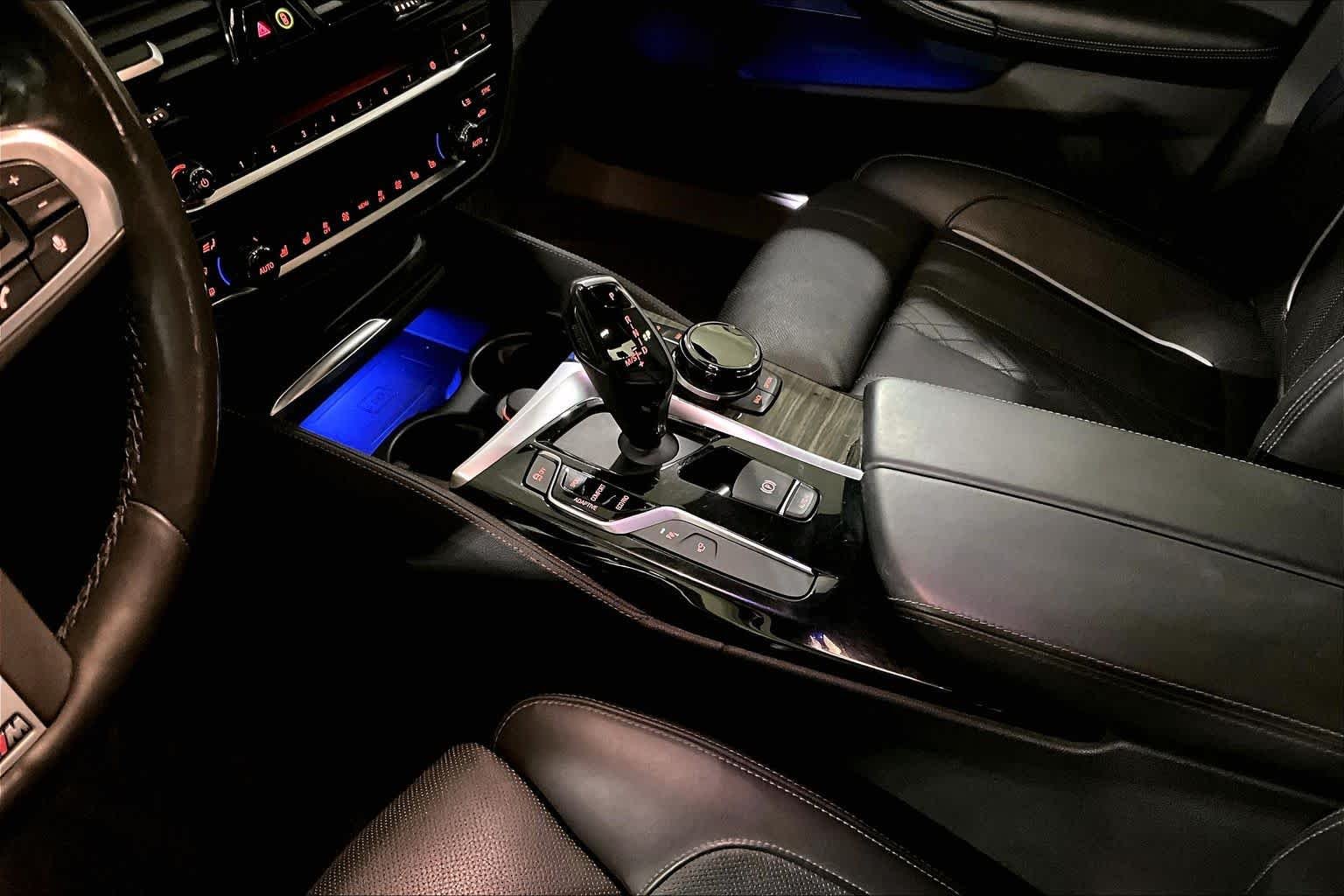 Used 2018 Bluestone Metallic BMW M550i xDrive image 16