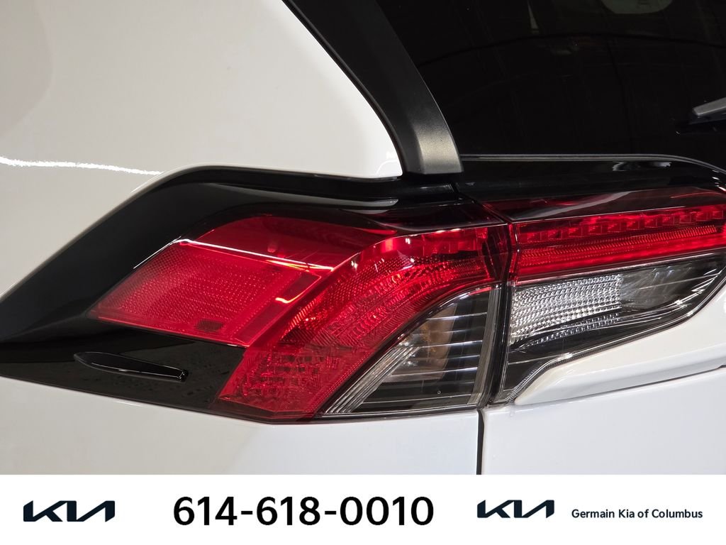 Used 2023 White Toyota LE image 15
