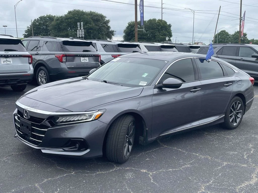Used 2021 Gray Honda EX-L image 7
