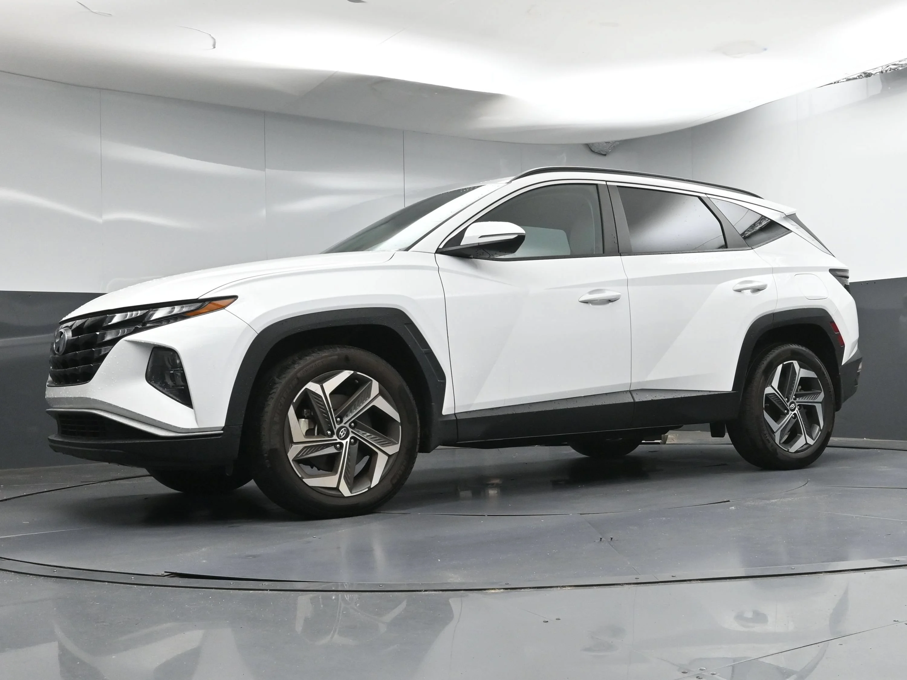 Used 2023 Serenity White Pearl Hyundai SEL image 20