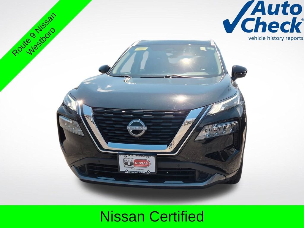 Used 2023 Black Nissan SL image 3