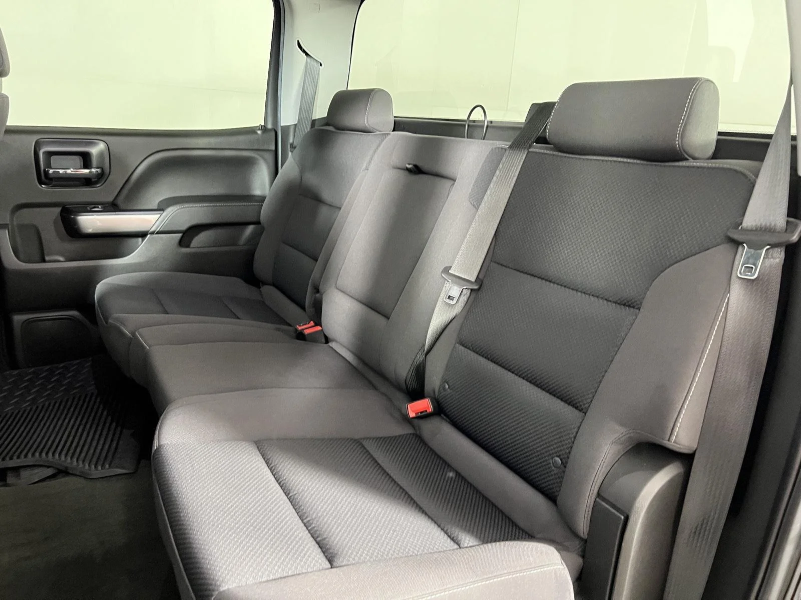 Used 2018 Black Chevrolet LT image 4
