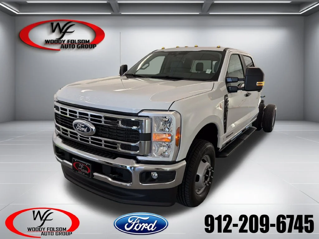 New 2027 White Ford XL image 1