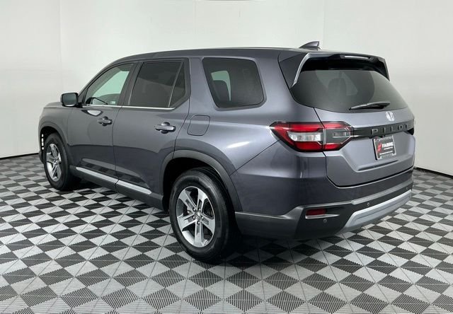 Used 2024 Gray Honda EX-L image 5