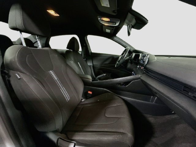 Used 2026 Fluid Metal Hyundai SEL Sport image 25