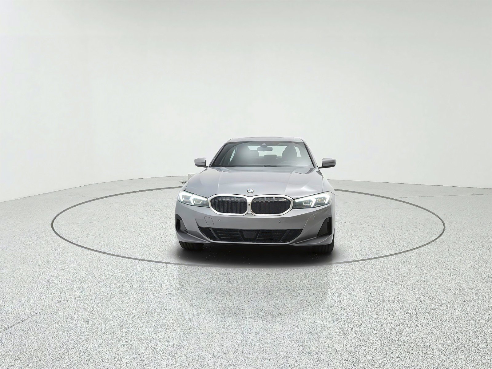 Used 2025 Skyscraper Grey Metallic BMW 330i Sedan image 2