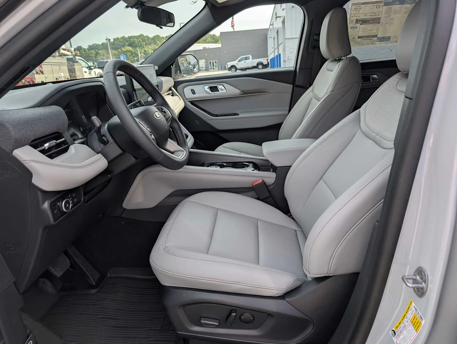 New 2027  Ford Active w/100A Pkg image 4