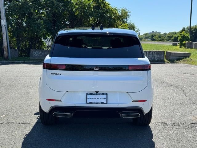 New 2027 Ostuni Pearl White Land Rover  image 4