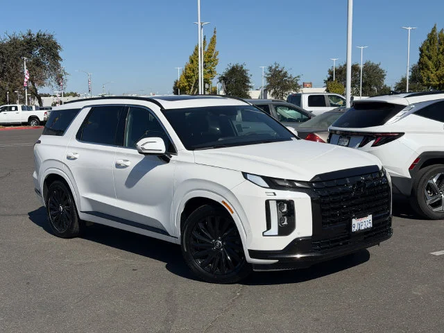 Used 2024 White Hyundai Calligraphy Night Edition image 2
